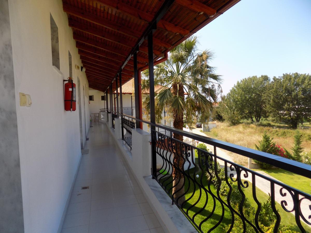 Estia Hotel Fourka Extérieur photo
