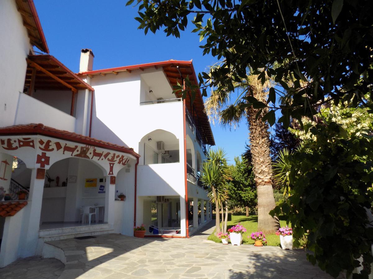 Estia Hotel Fourka Extérieur photo